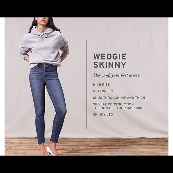 NWT Levi's wedgie skinny jean ravens wing fray hem - Picture 7 of 16